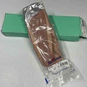 NWT So Danca Kids Brittany SD69L Pink Ballet Slippers Size 23.1cm EU 35.5